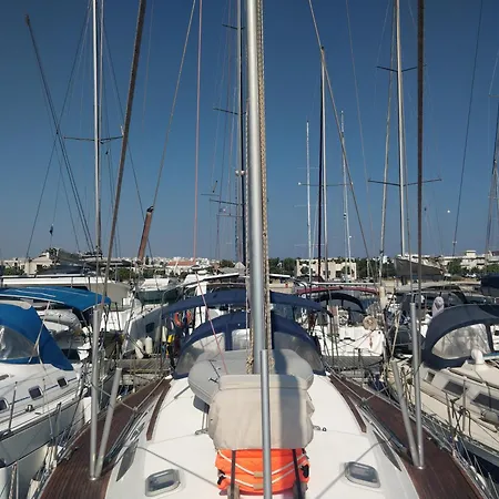 Slalom-Dufour 45 Classic Botel *